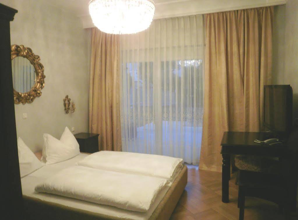 Stadtvilla Auerhahn Vocklabruck Ngoại thất bức ảnh